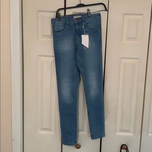 Girl Zara skinny jegging